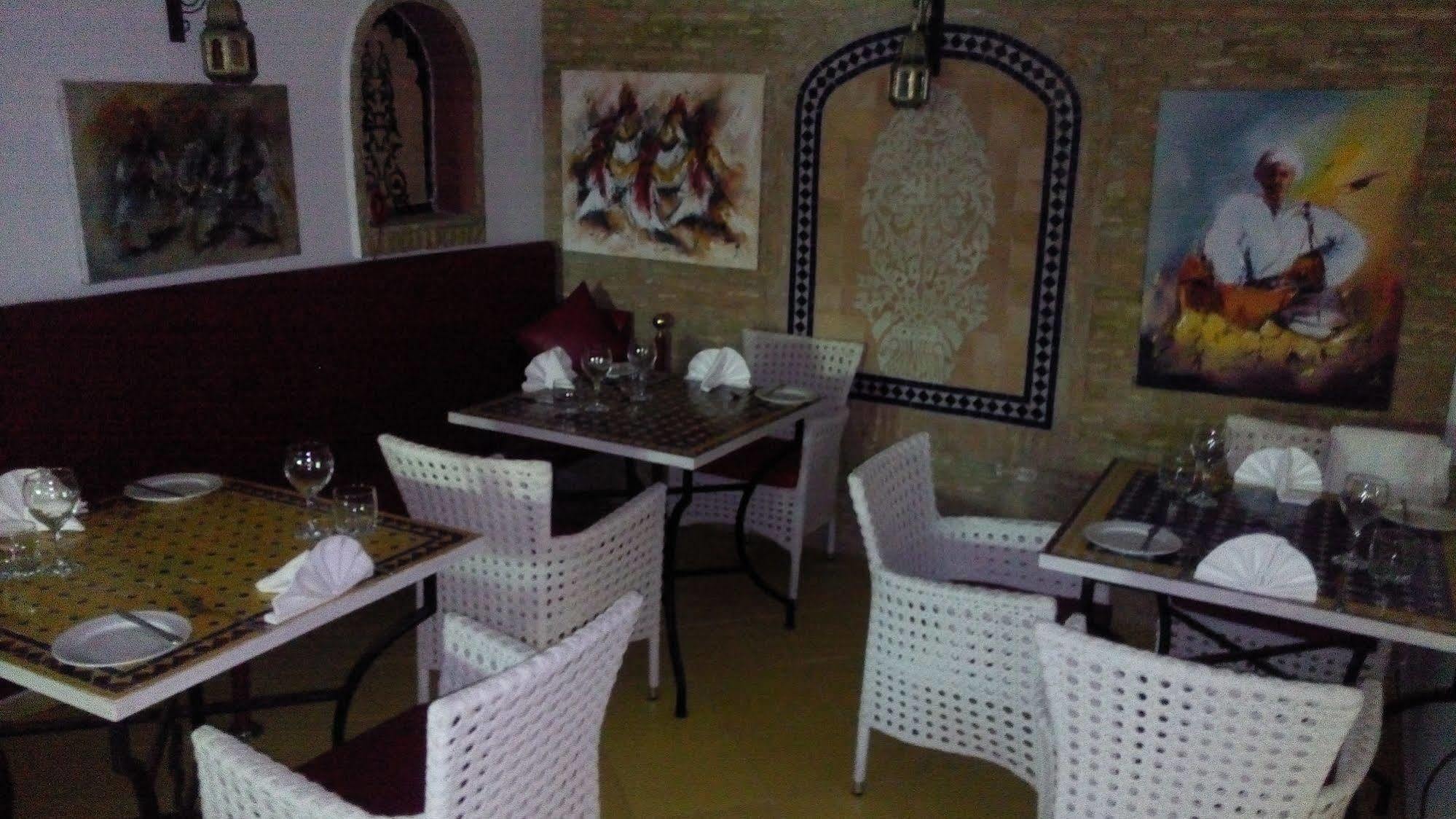 מלון אסילה Pasta Plaza מראה חיצוני תמונה